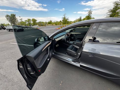 Used 2023 Tesla Model 3 Performance AWD/4WD image 6