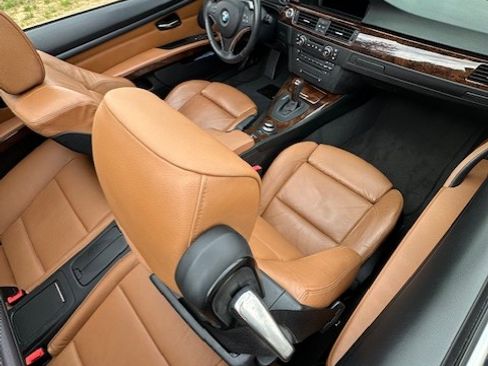 Used 2007 BMW 335i 335i Convertible 2D image 12