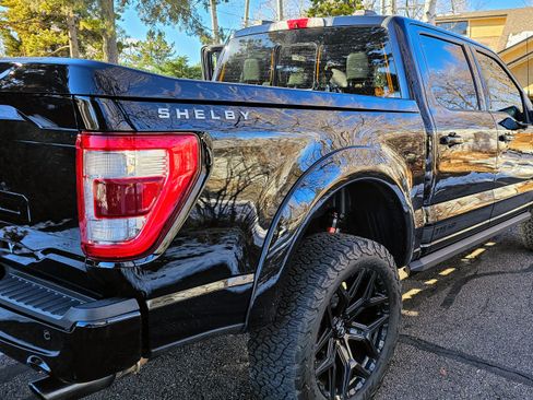 Used 2022 Ford F150 Lariat w/ Equipment Group 502A High image 8