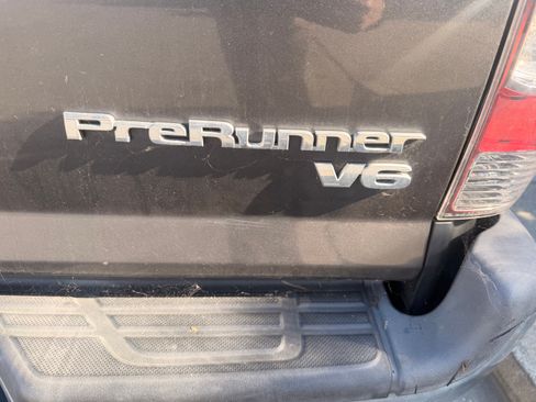 Used 2013 Toyota Tacoma PreRunner w/ TRD Off-Road Pkg image 13