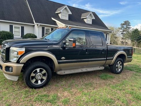 Used 2013 Ford F250 King Ranch image 1