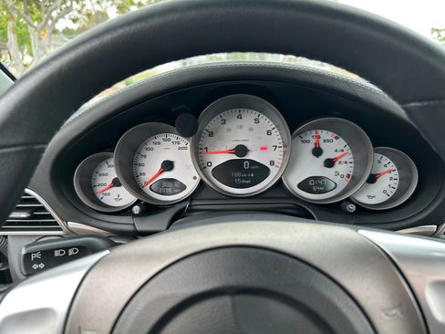 Used 2006 Porsche 911 Carrera S RWD image 25