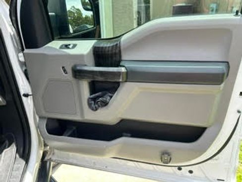 Used 2019 Ford F150 XL w/ Equipment Group 101A Mid AWD/4WD image 11