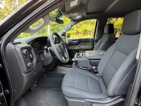 Used 2021 Chevrolet Silverado 1500 Custom Trail Boss w/ Safety Confidence Package image 11