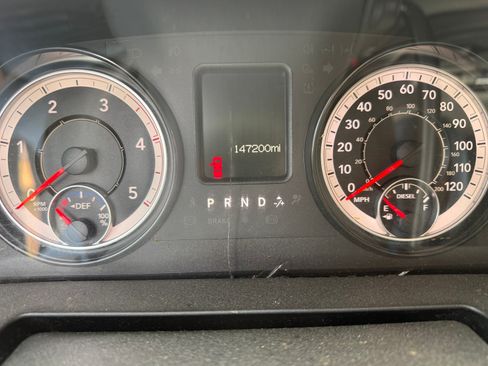 Used 2018 RAM 3500 Tradesman w/ Chrome Appearance Group image 8