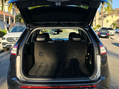 Used 2015 Ford Edge SEL w/ Equipment Group 201A image 6