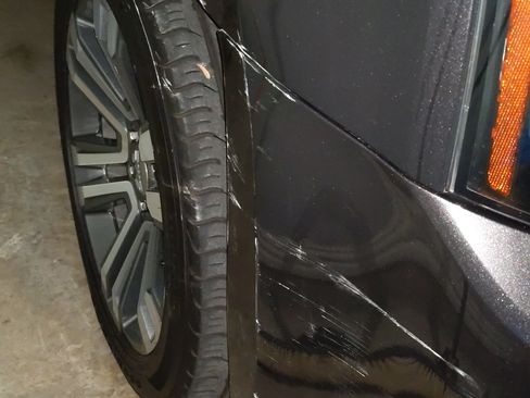 Used 2018 GMC Yukon Denali w/ Denali Ultimate Package image 23