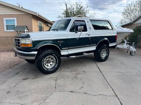Used 1993 Ford Bronco AWD/4WD image 1