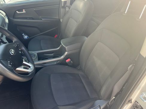 Used 2013 Kia Sportage LX image 13
