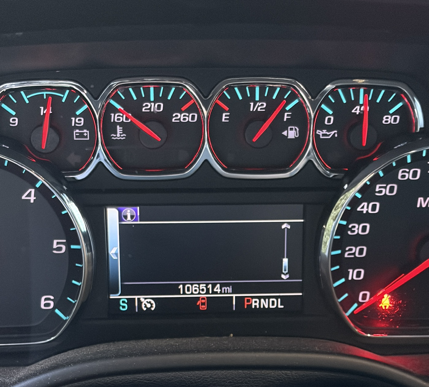 Used 2019 Chevrolet Tahoe LT w/ Luxury Package RWD image 12