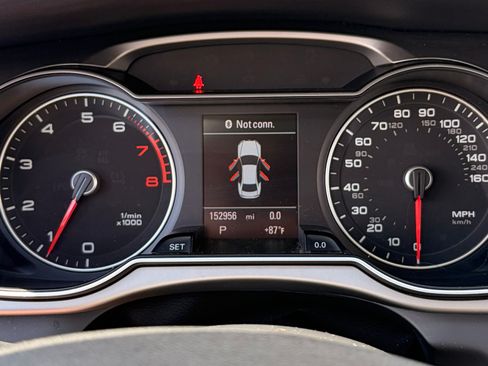 Used 2014 Audi A4 2.0T Premium Plus w/ Premium Plus Package FWD image 14