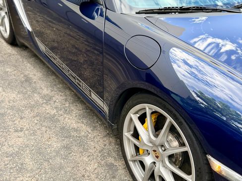 Used 2012 Porsche Cayman R RWD image 19