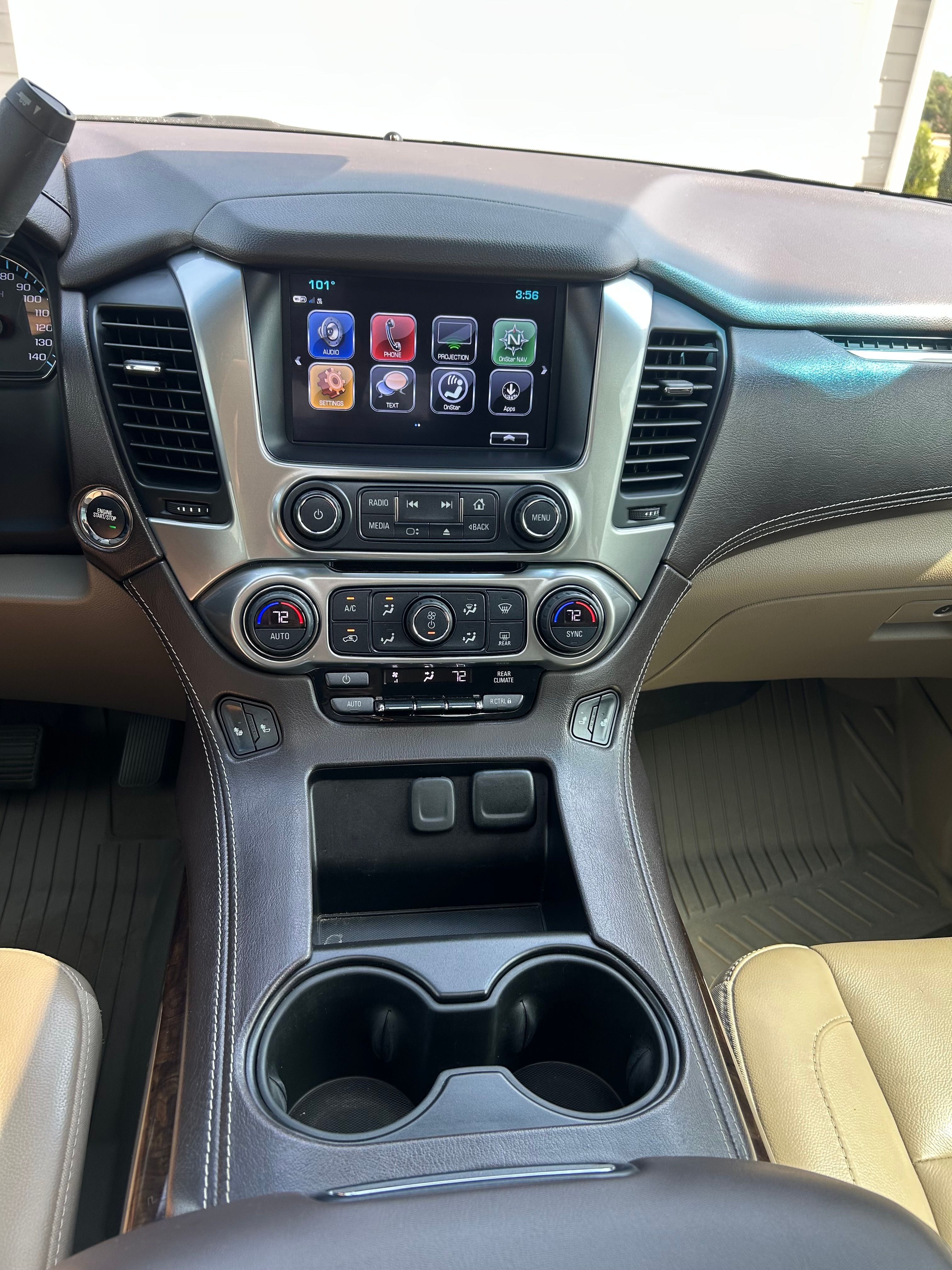 Used 2020 Chevrolet Tahoe LT w/ Luxury Package AWD/4WD image 21