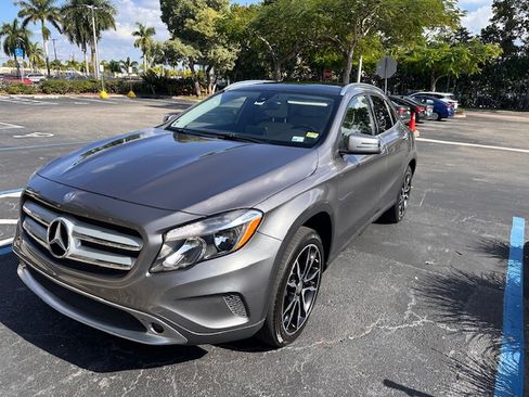 Used 2016 Mercedes-Benz GLA 250 image 2