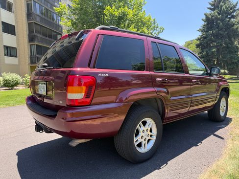 Used 2000 Jeep Grand Cherokee Limited AWD/4WD image 6