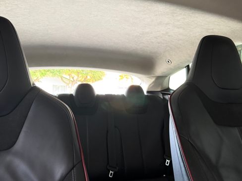 Used 2014 Tesla Model S P85 RWD image 11