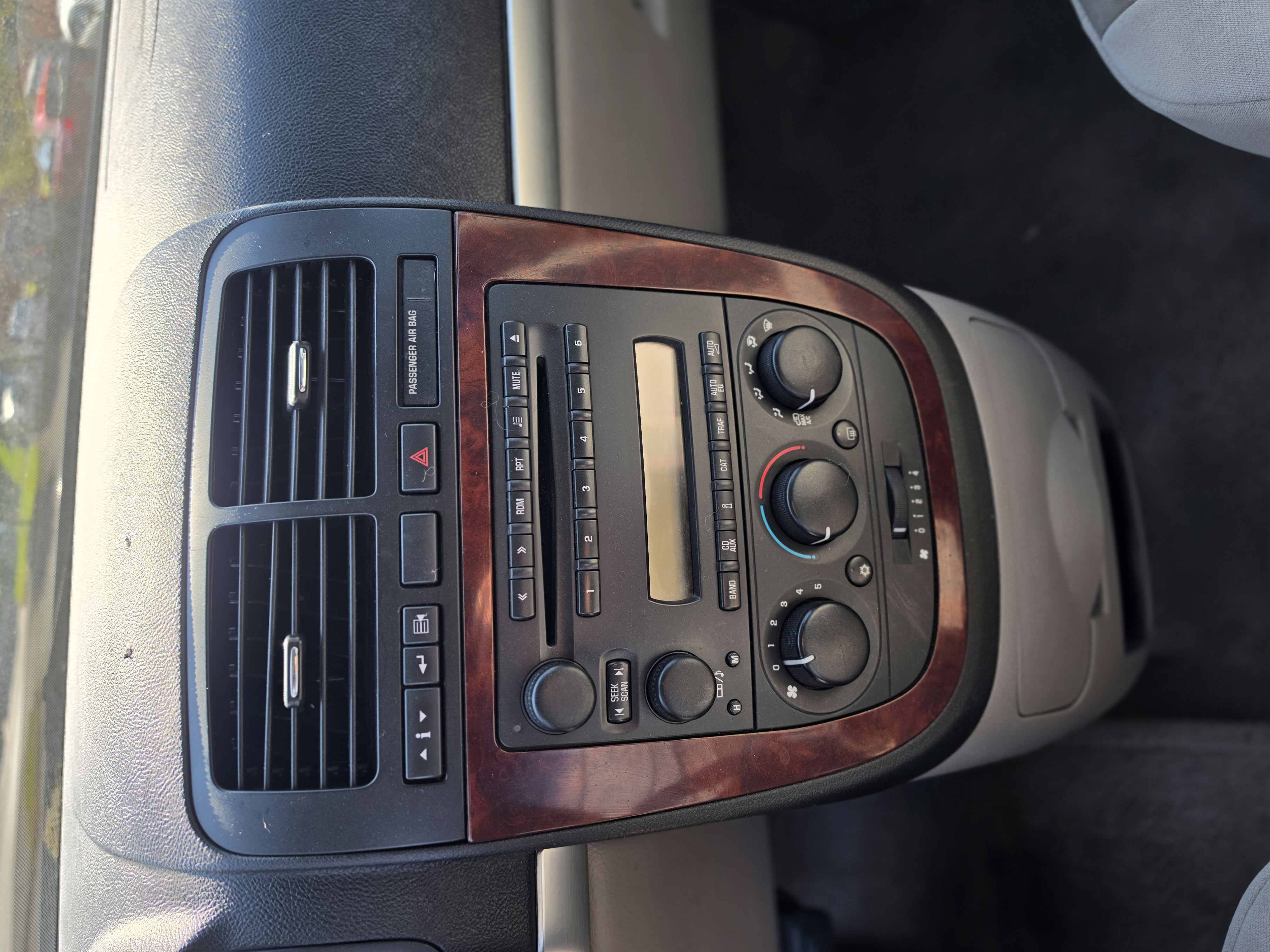Used 2007 Chevrolet Uplander LS w/ Climate Package FWD image 18