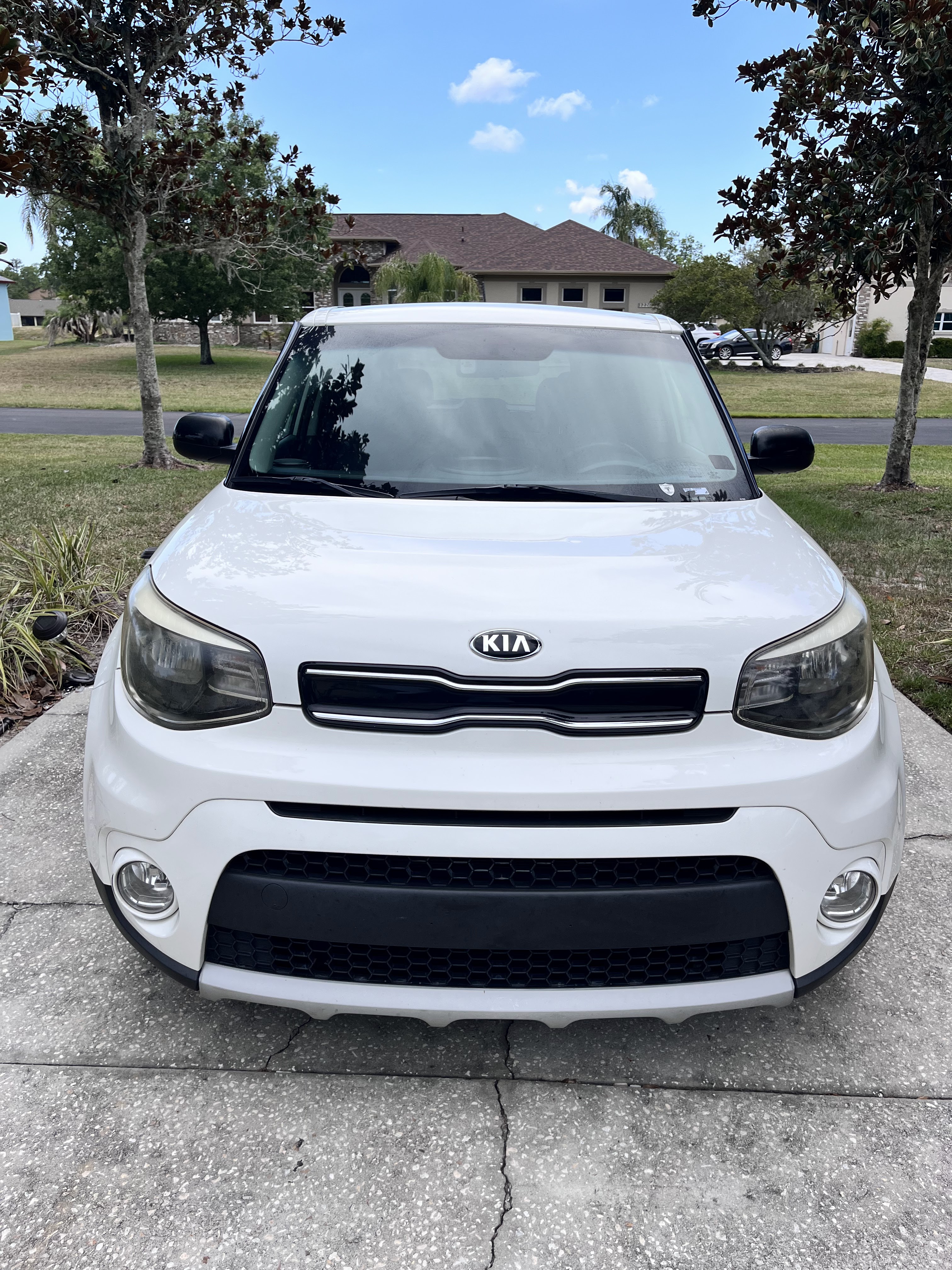 Used 2019 Kia Soul + FWD image 2