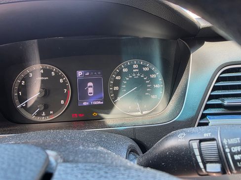 Used 2017 Hyundai Sonata ECO image 6