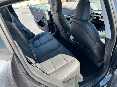 Used 2024 Tesla Model 3 Standard Range RWD image 18