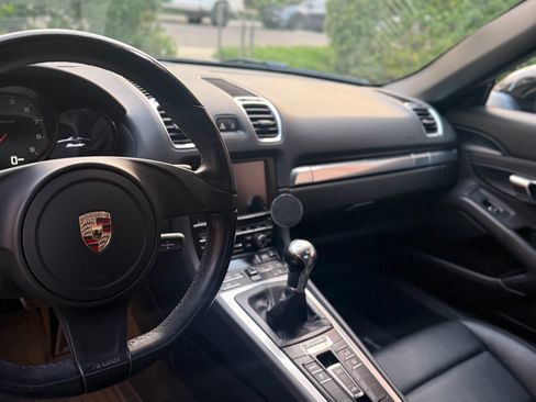 Used 2014 Porsche Boxster RWD image 11
