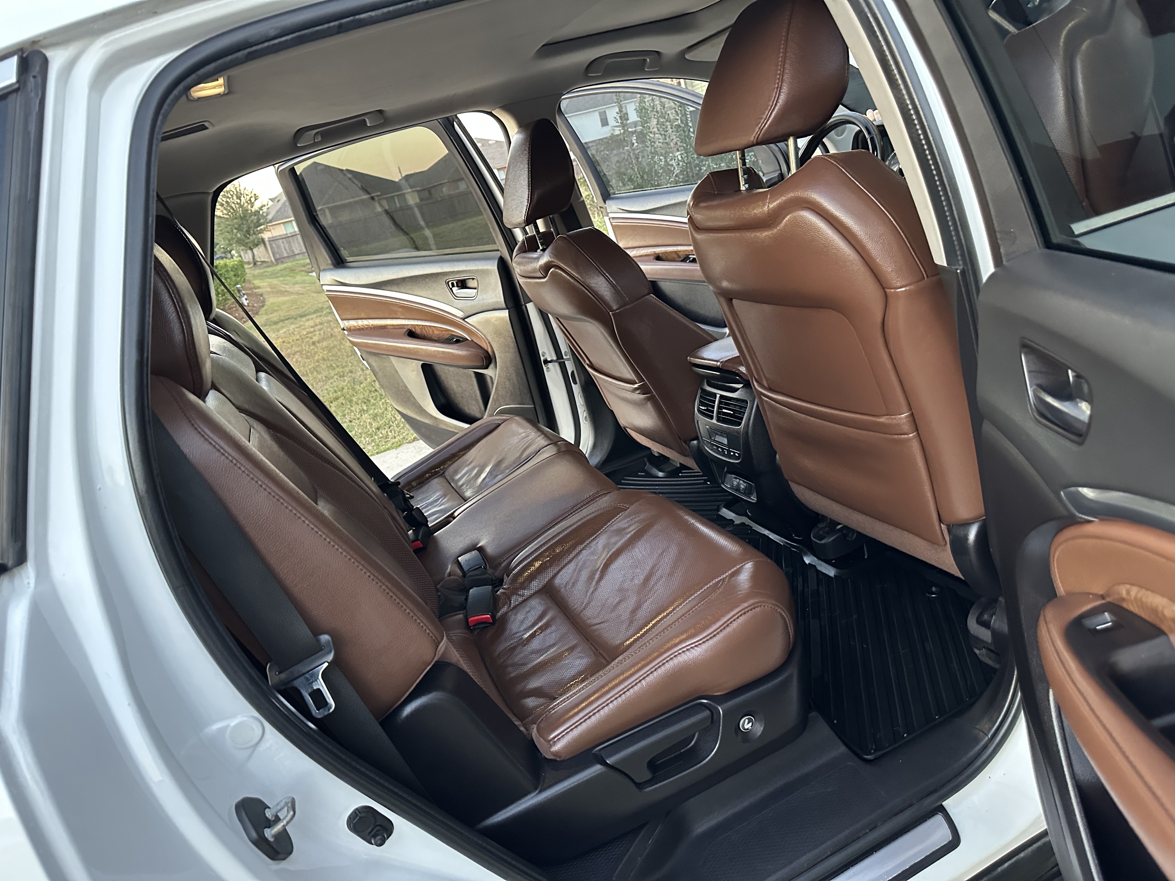 Used 2020 Acura MDX w/ Technology Package FWD image 12