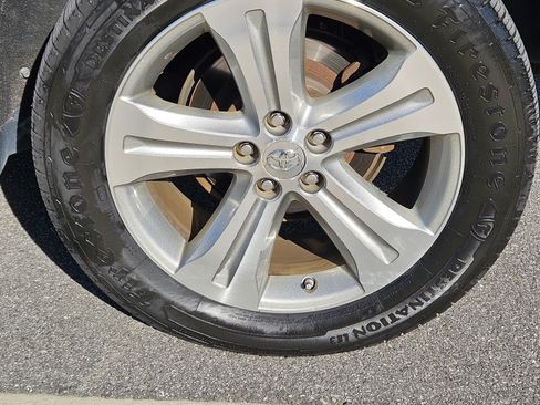 Used 2013 Toyota Highlander Limited image 9