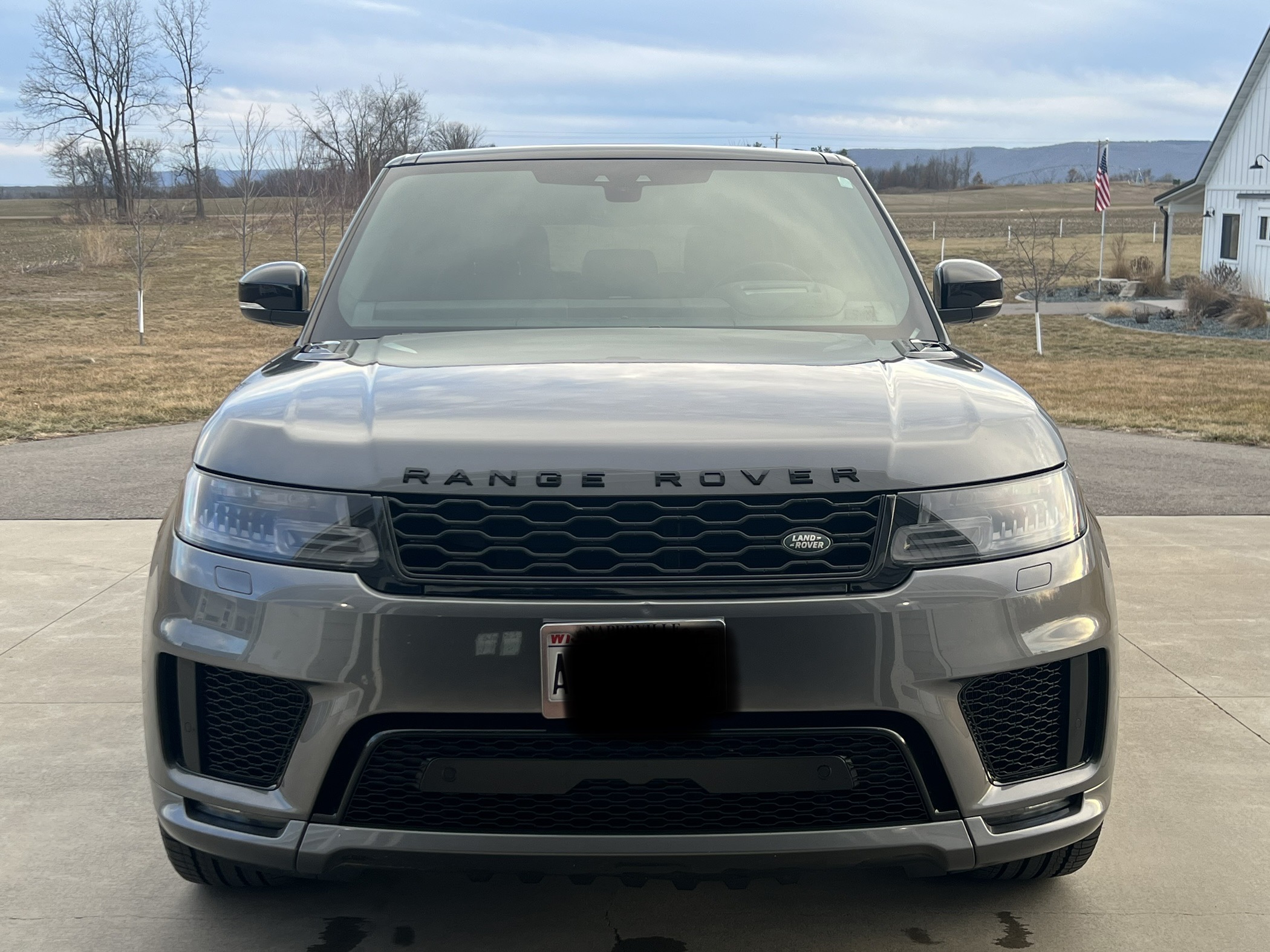 Used 2018 Land Rover Range Rover Sport HSE Dynamic AWD/4WD image 2