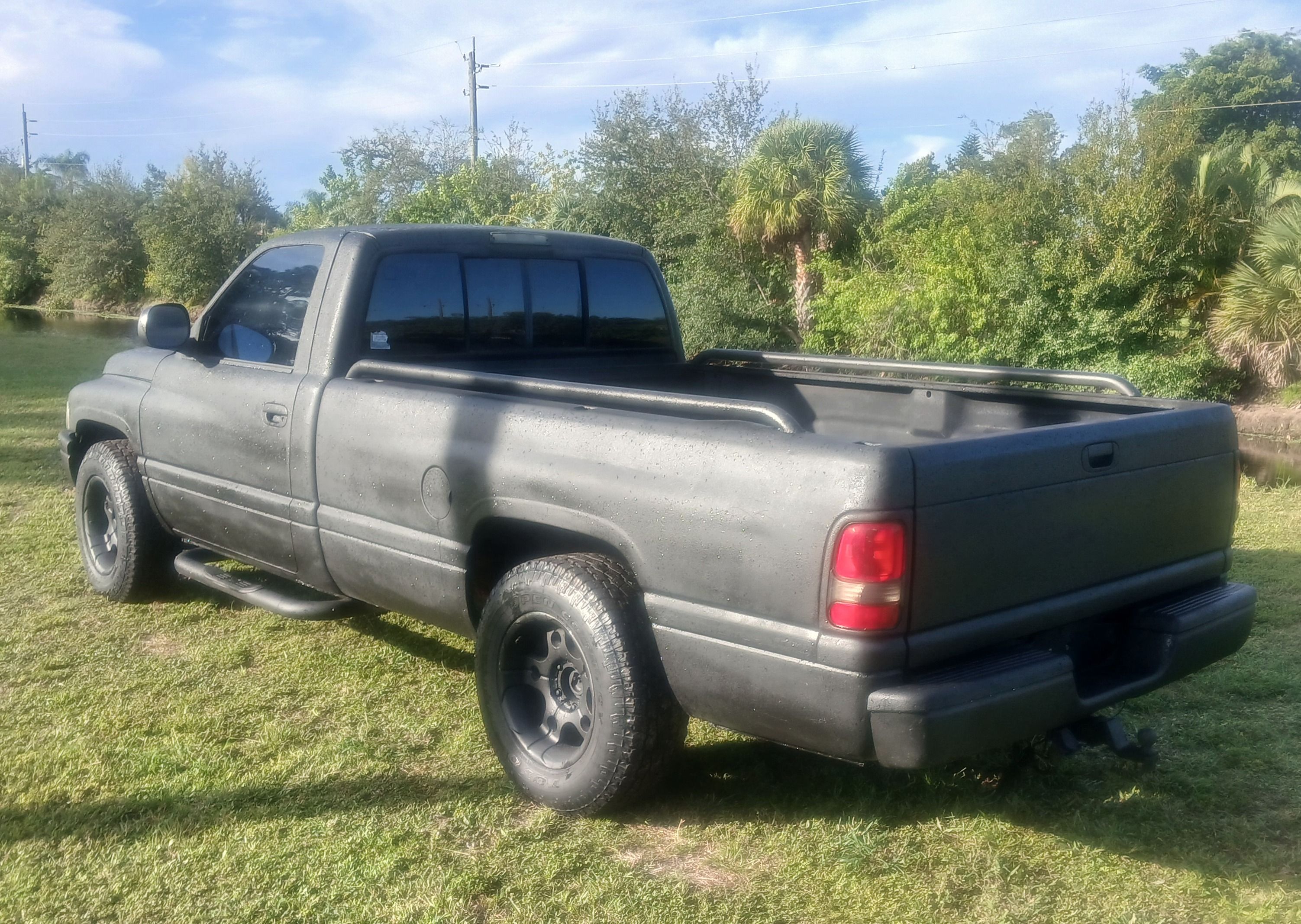 Used 1994 Dodge Ram 1500 Truck 2WD Regular Cab image 8