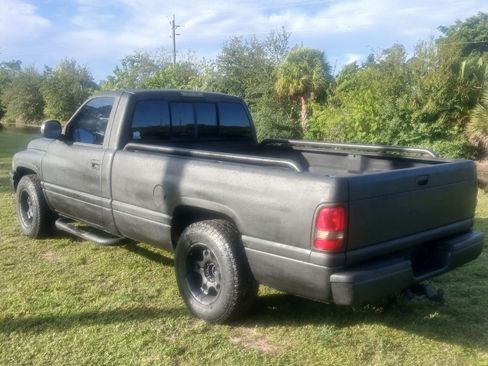 Used 1994 Dodge Ram 1500 Truck 2WD Regular Cab image 8