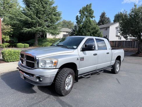 Used 2007 Dodge Ram 3500 Truck SLT w/ Light Group AWD/4WD image 1