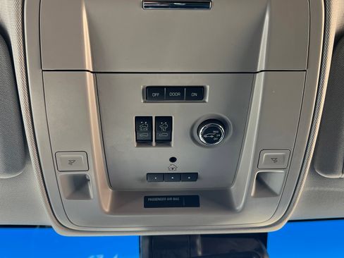 Used 2017 GMC Yukon Denali w/ Open Road Package image 20