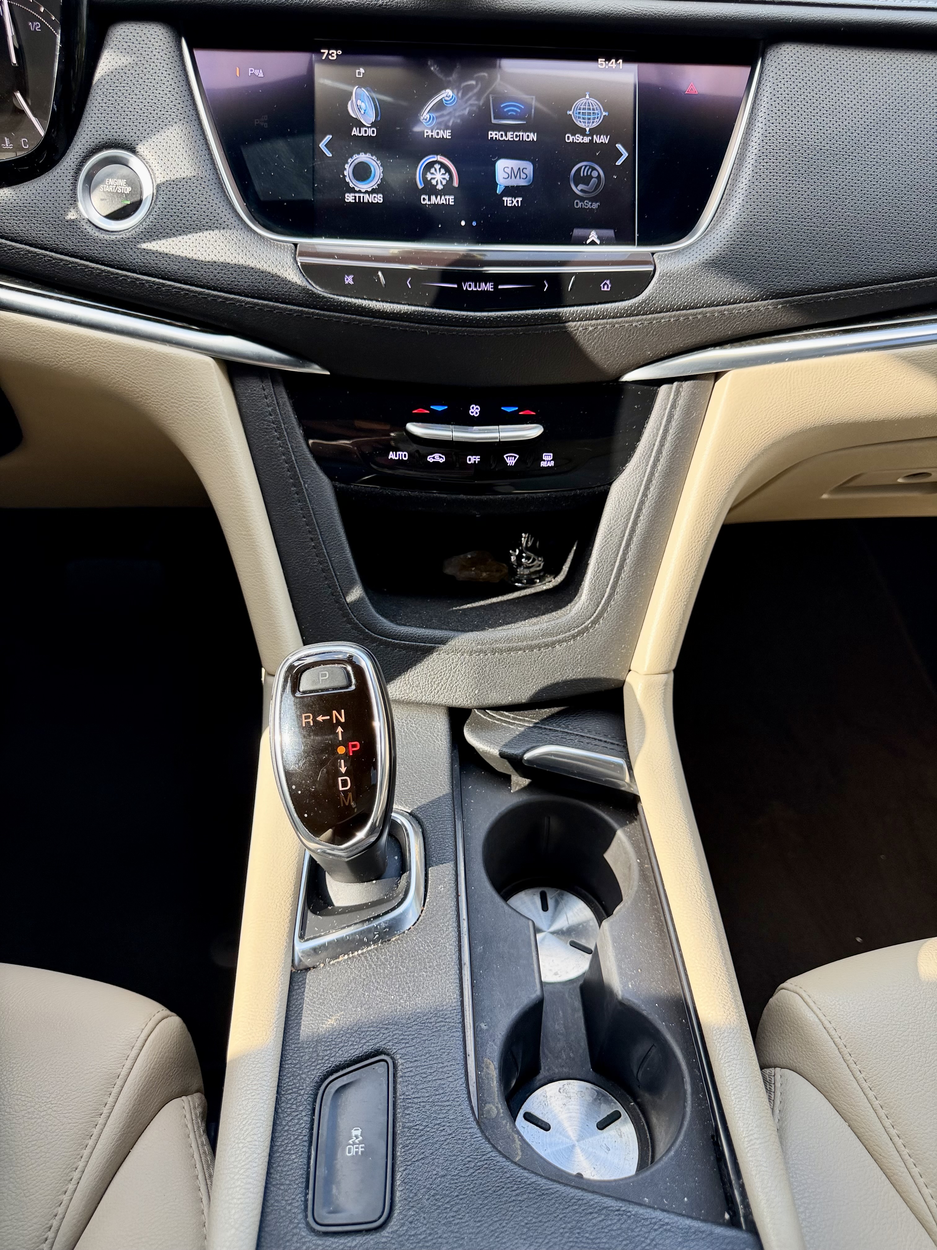 Used 2018 Cadillac XT5 FWD image 16