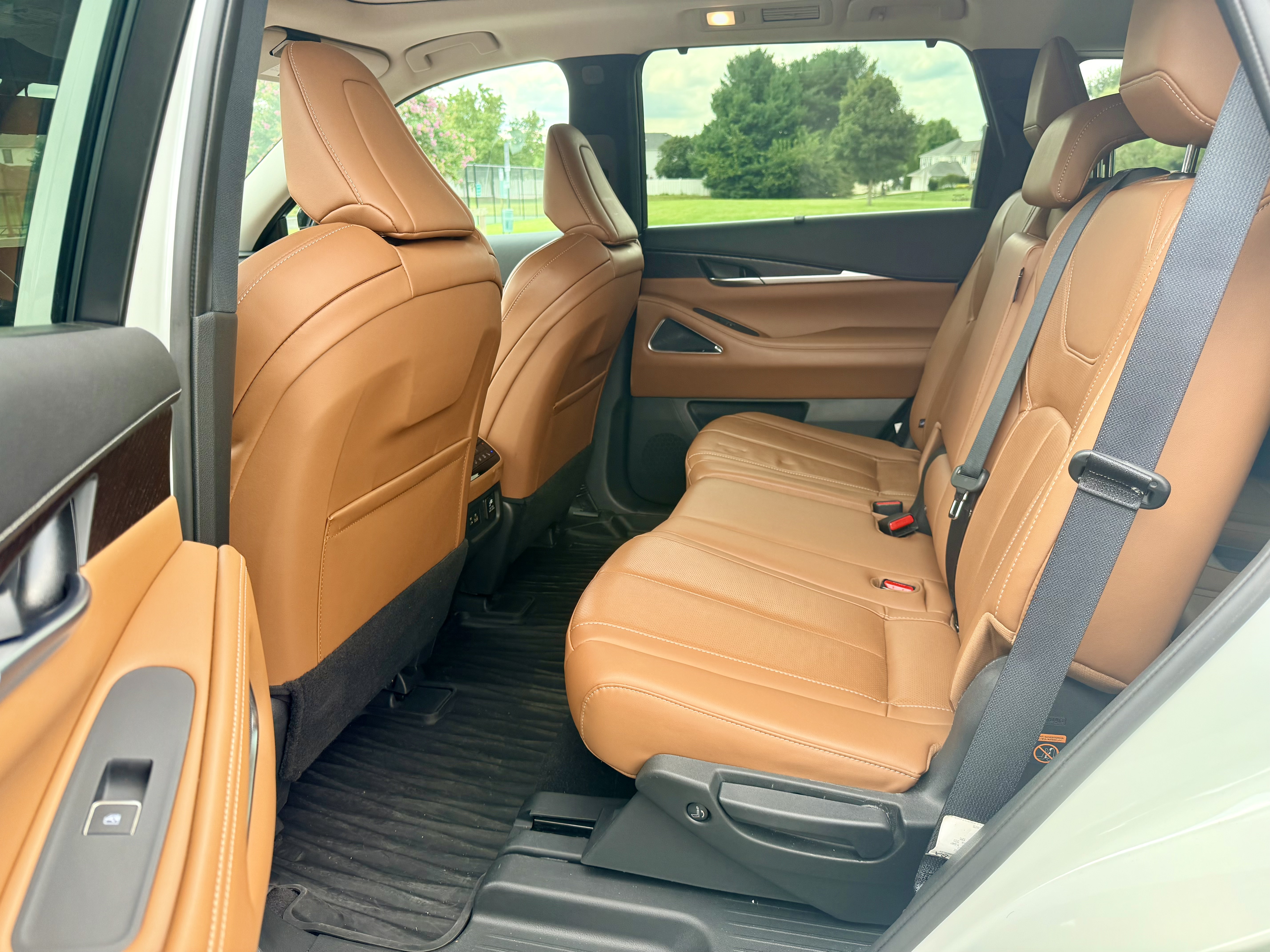 Used 2024 INFINITI QX60 Sensory AWD/4WD image 23