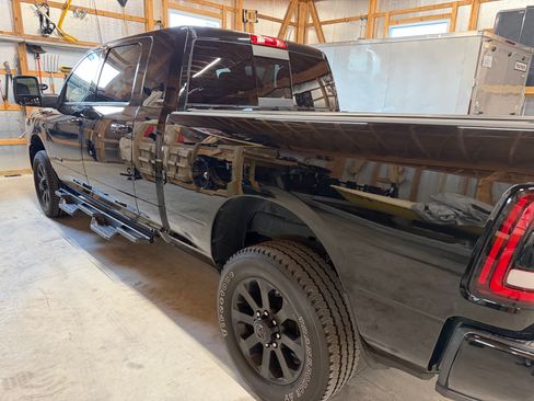Used 2023 RAM 2500 Laramie w/ Night Edition AWD/4WD image 14