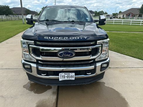 Used 2021 Ford F250 XLT w/ XLT Premium Package AWD/4WD image 4