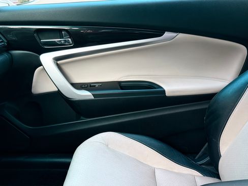 Used 2013 Honda Accord EX-L image 25