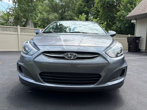 Used 2017 Hyundai Accent SE FWD image 4