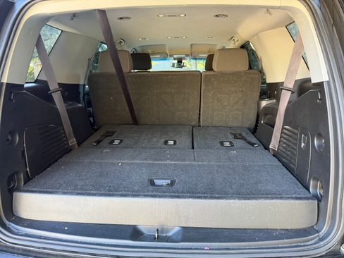 Used 2017 Chevrolet Tahoe LS image 11