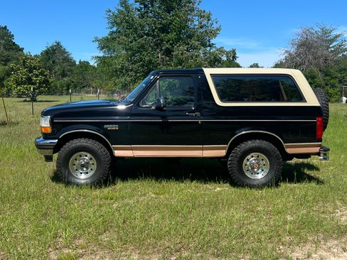 Used 1994 Ford Bronco AWD/4WD image 2