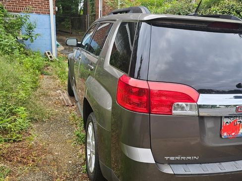Used 2011 GMC Terrain SLT image 5