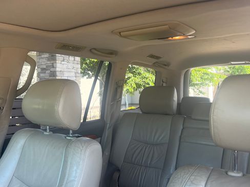 Used 2004 Lexus GX 470 AWD/4WD image 16