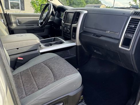 Used 2018 RAM 1500 Big Horn AWD/4WD image 10