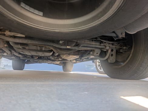 Used 2006 Lexus LX 470 4WD image 23