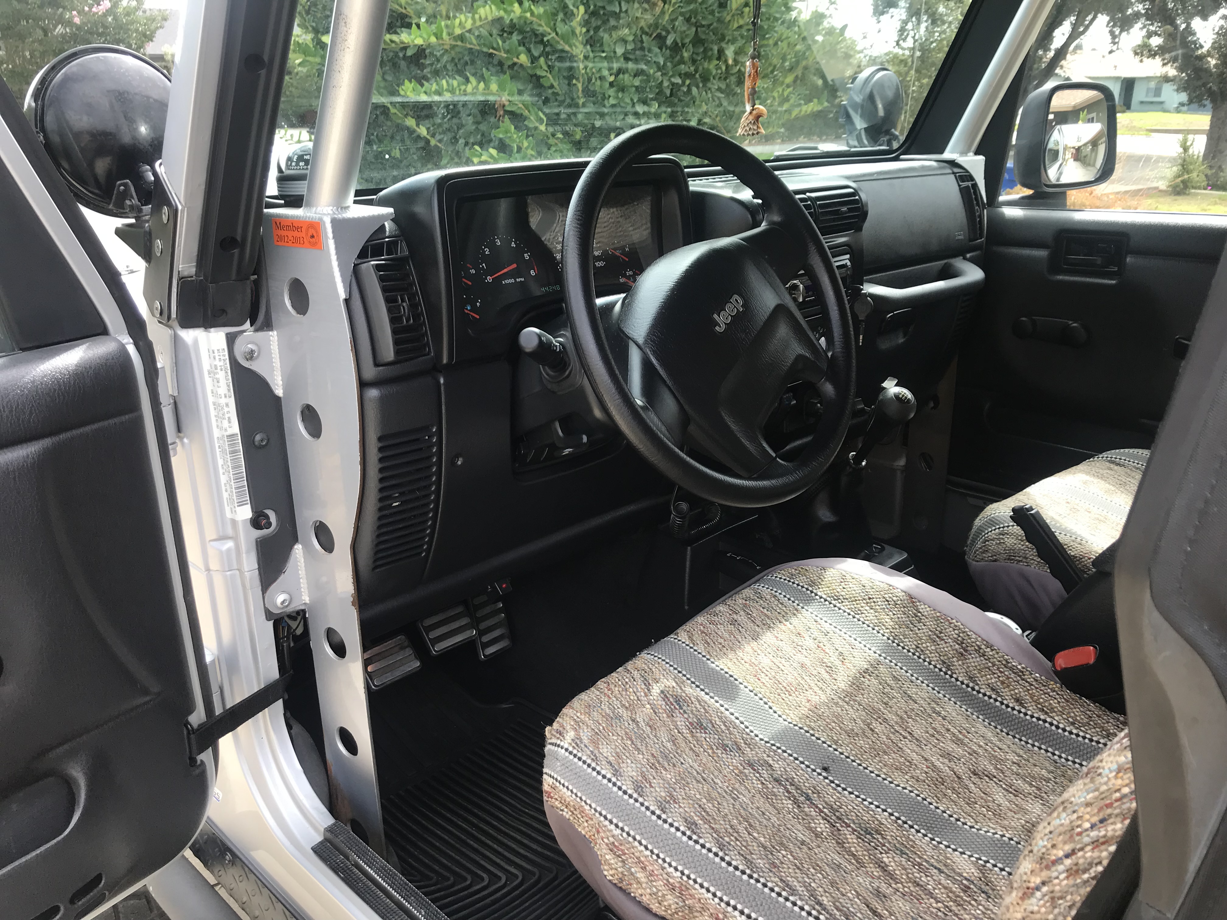 Used 2005 Jeep Wrangler Rubicon AWD/4WD image 9