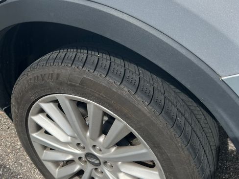 Used 2019 Lincoln MKC Premiere FWD image 14