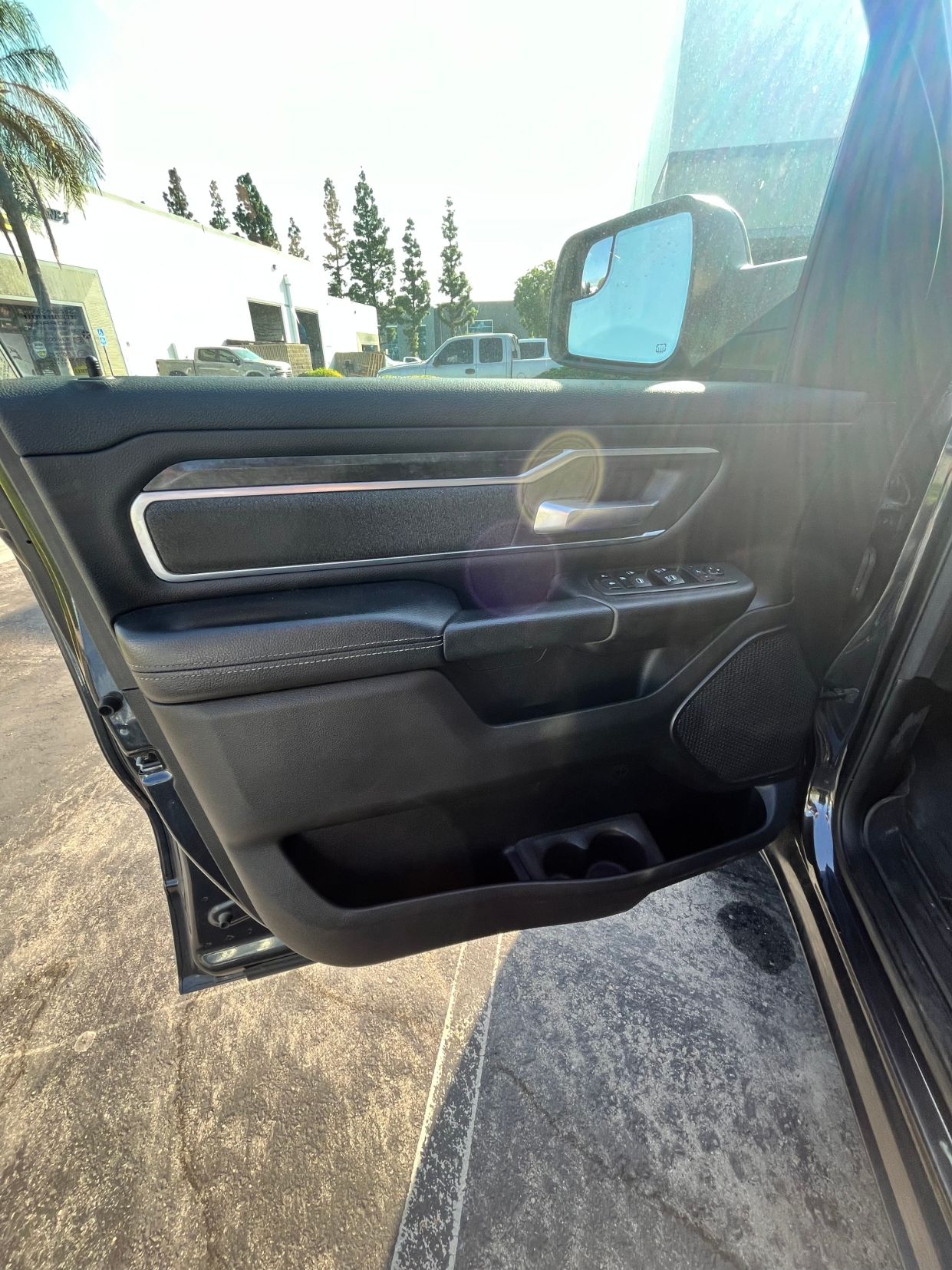 Used 2019 RAM 1500 Big Horn RWD image 16