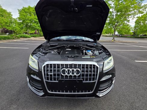 Used 2013 Audi Q5 2.0T Premium w/ Convenience Pkg AWD/4WD image 2
