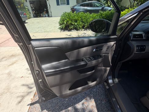 Used 2015 Honda Odyssey Touring image 11