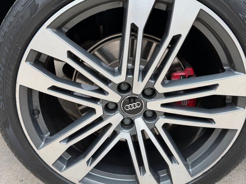 Used 2018 Audi SQ5 Prestige image 21